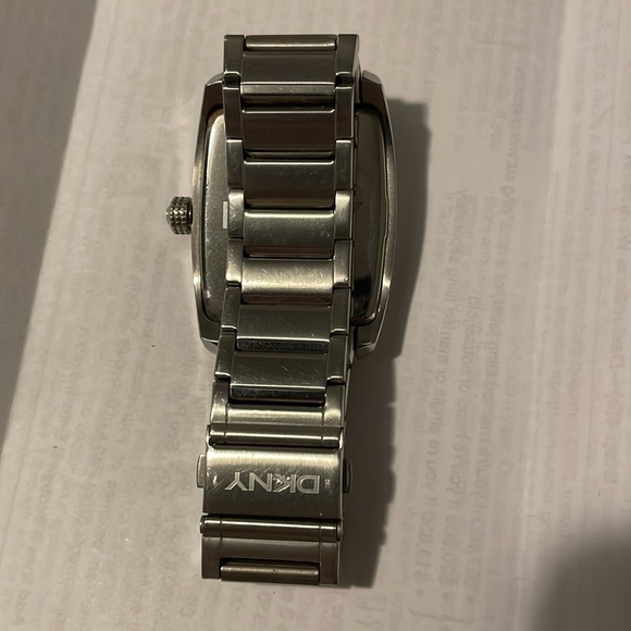 Watch - Picture 3 of 3